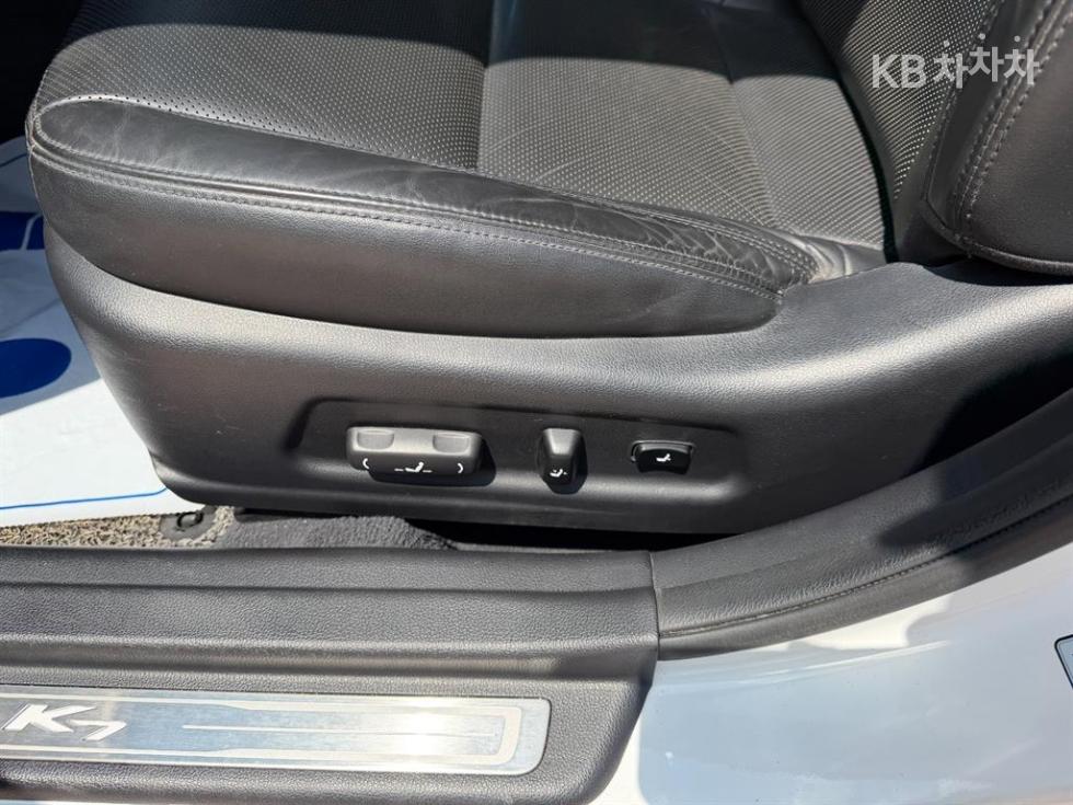 2014 - kia k7