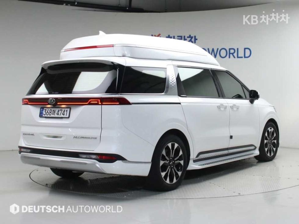 2021 - kia carnival