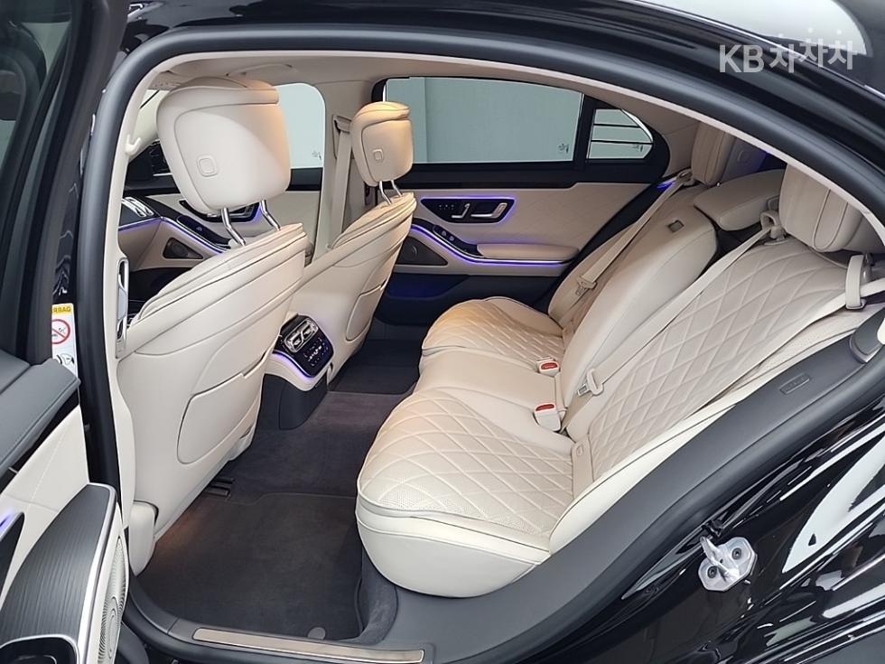 Mercedes-Benz S-klasse — miniaturë 12