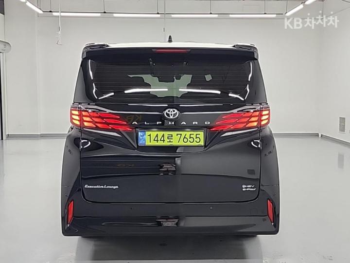 Toyota Alphard — miniaturë 3