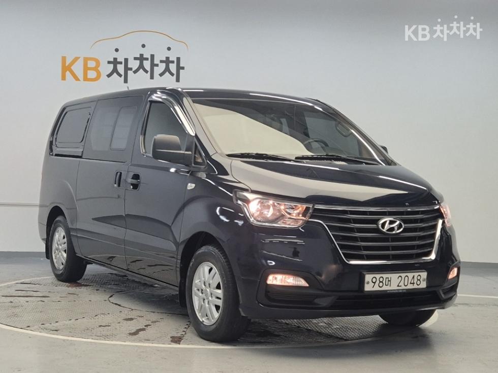 Hyundai Starex — miniaturë 4