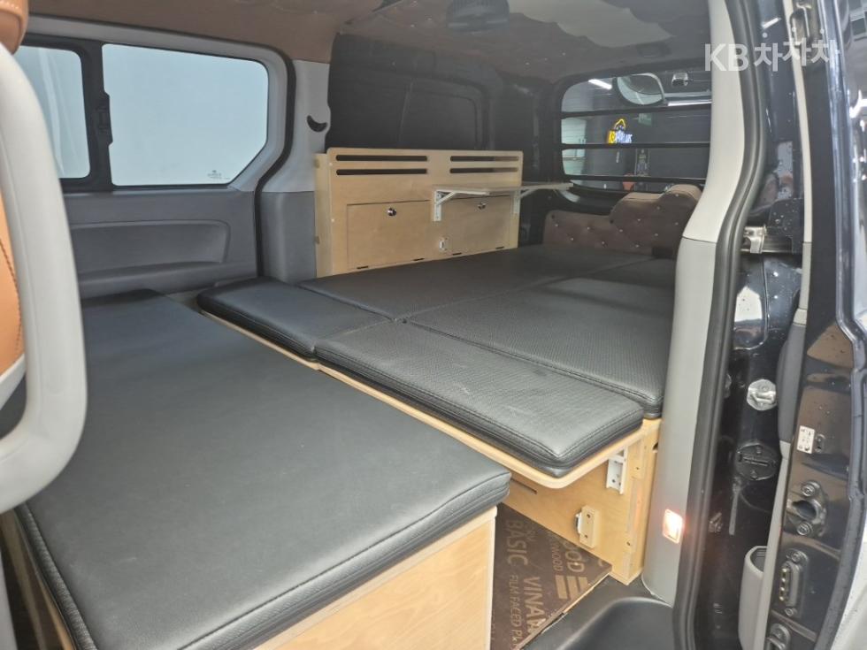 Hyundai Starex — miniaturë 12
