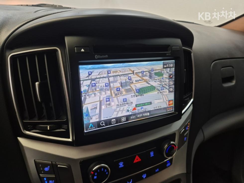 Hyundai Starex — miniaturë 13