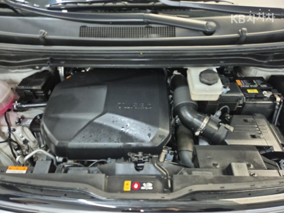Hyundai Staria — miniaturë 5