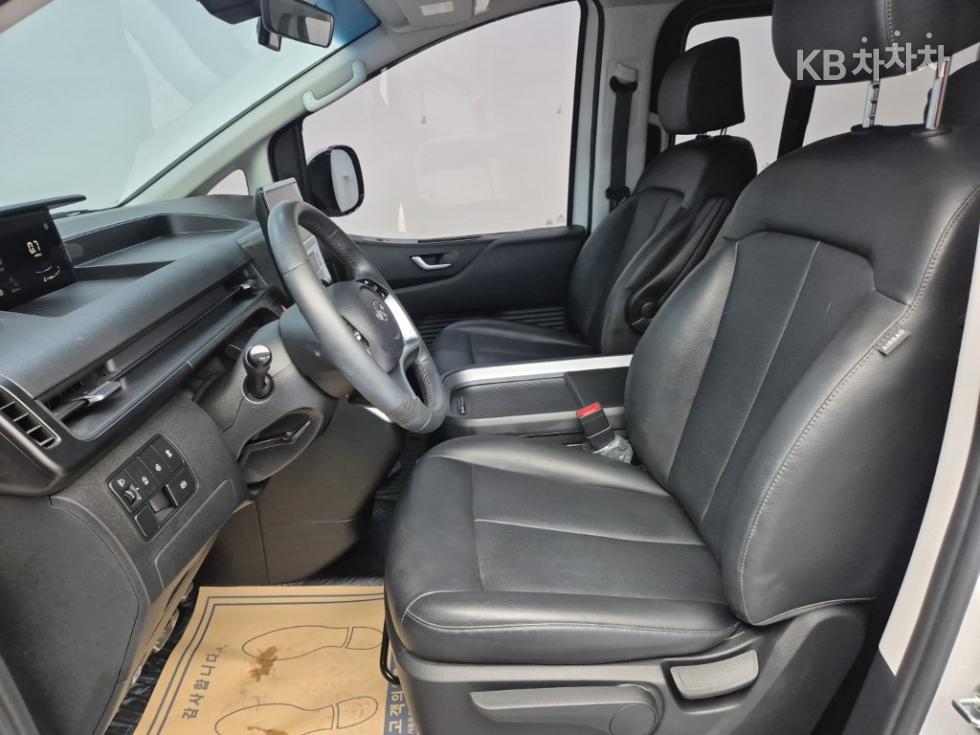 Hyundai Staria — miniaturë 11