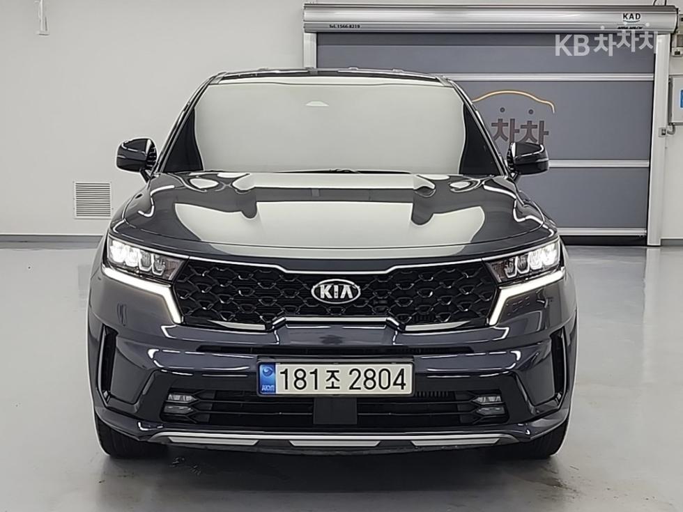 2021 Kia 4 photo