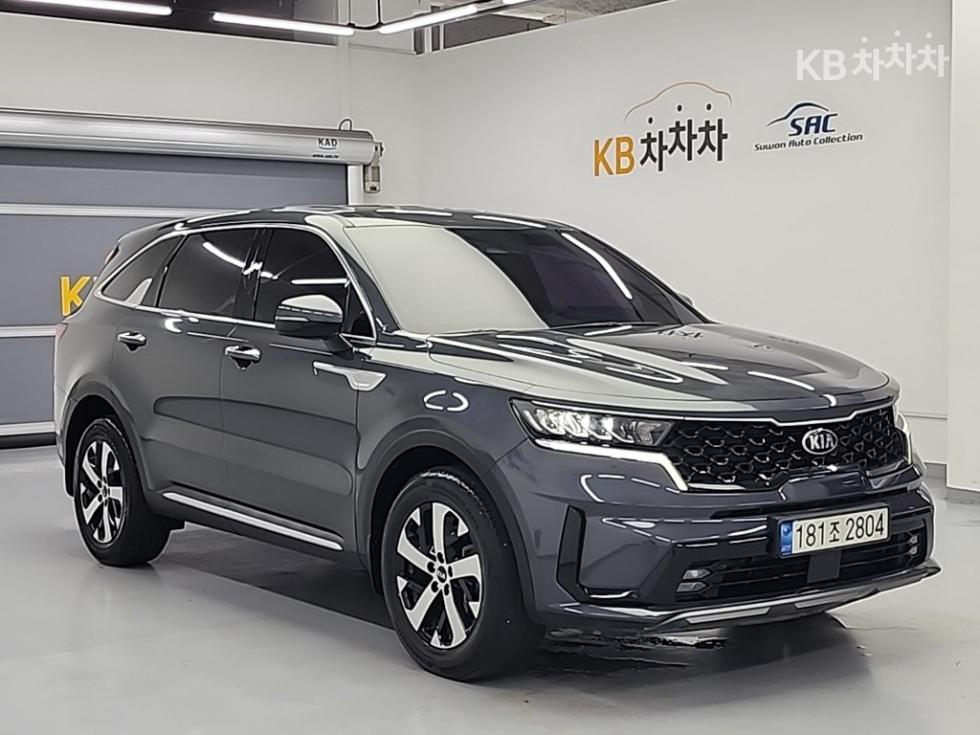 2021 Kia 4 photo