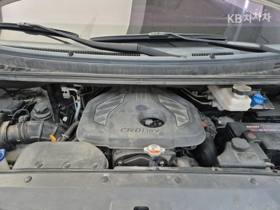 Hyundai Starex — miniaturë 5