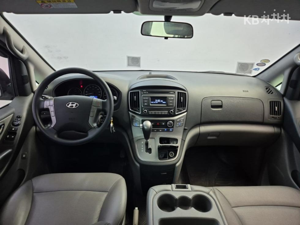 Hyundai Starex — miniaturë 7