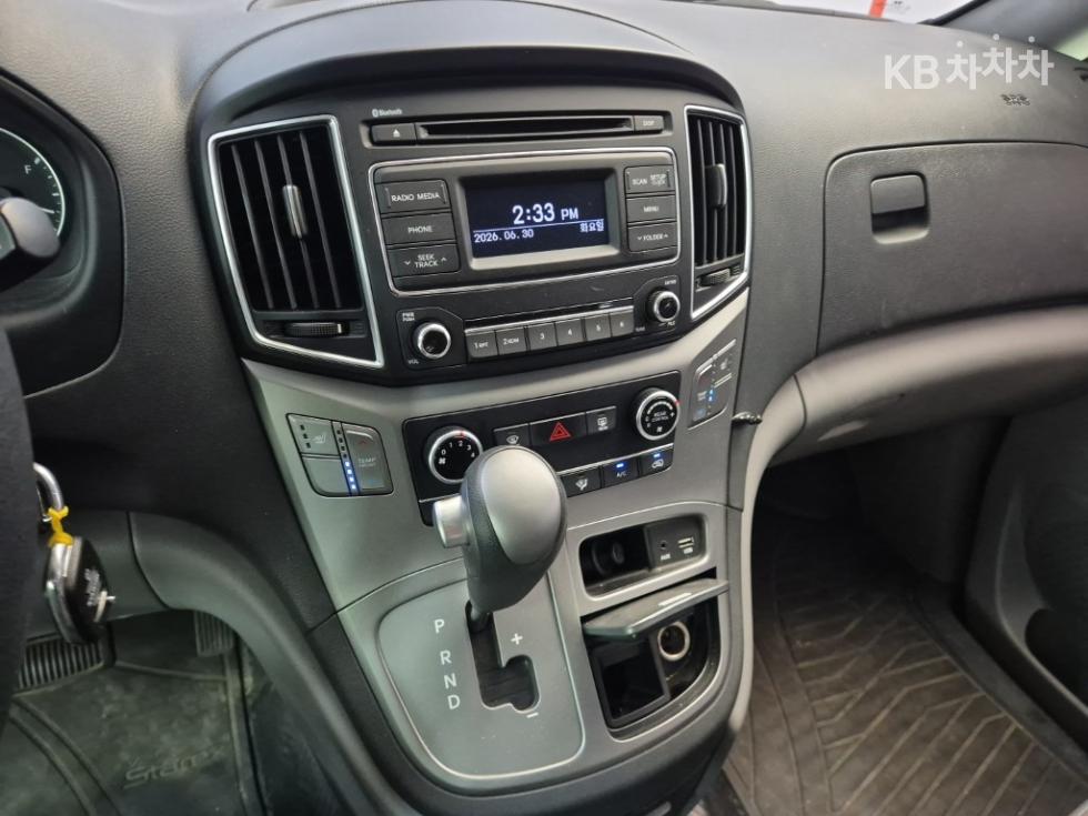 Hyundai Starex — miniaturë 10