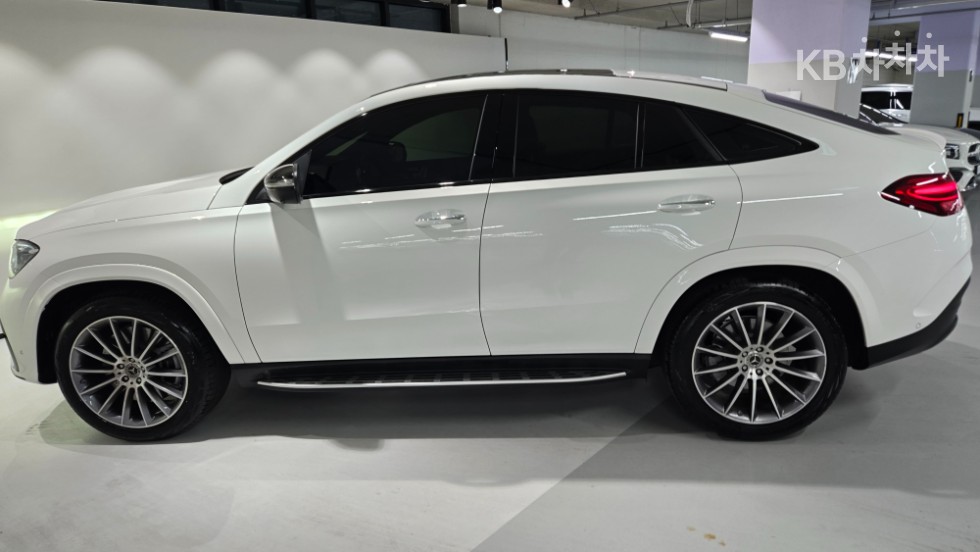 Mercedes-Benz GLE — miniaturë 10