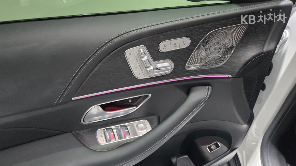 Mercedes-Benz GLE — miniaturë 21