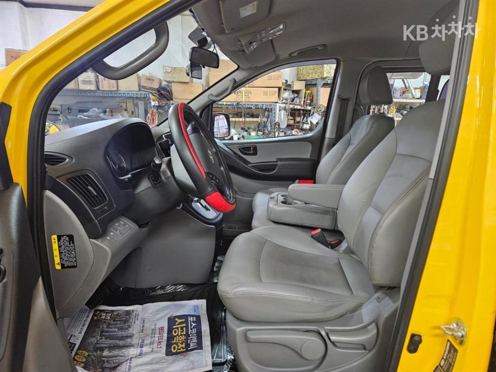 Hyundai Starex — miniaturë 5