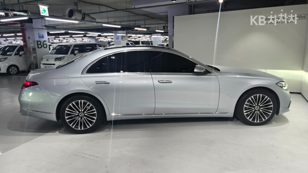 Mercedes-Benz S-klasse — miniaturë 11