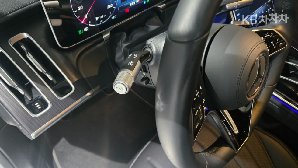 Mercedes-Benz S-klasse — miniaturë 19