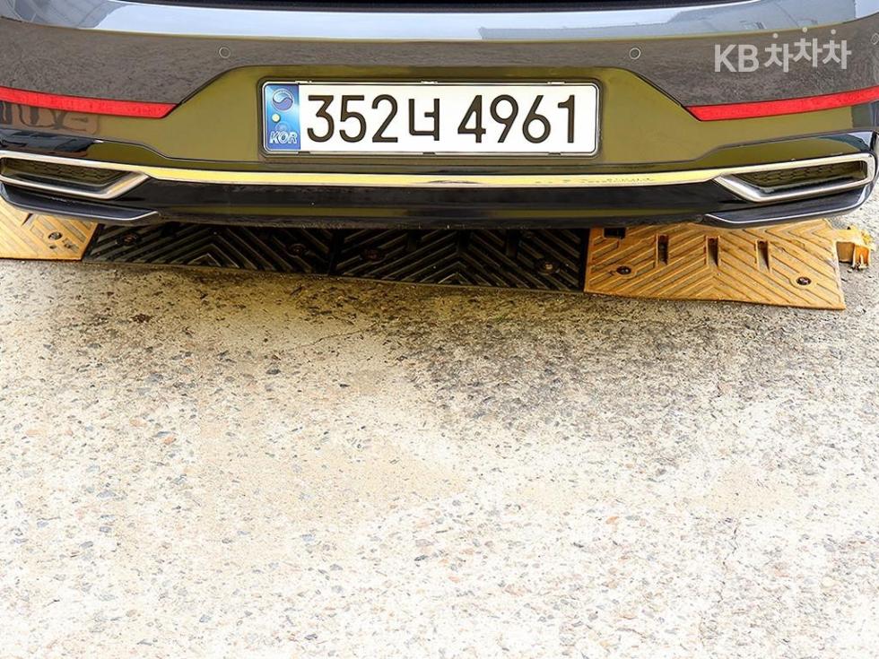 Kia K7 — miniaturë 18