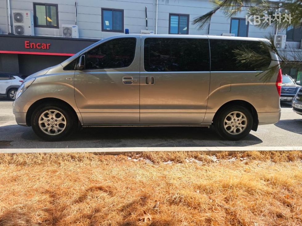 Hyundai Starex — miniaturë 2