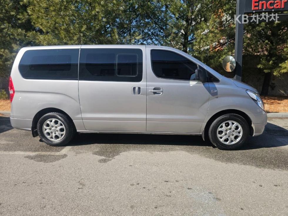 Hyundai Starex — miniaturë 6