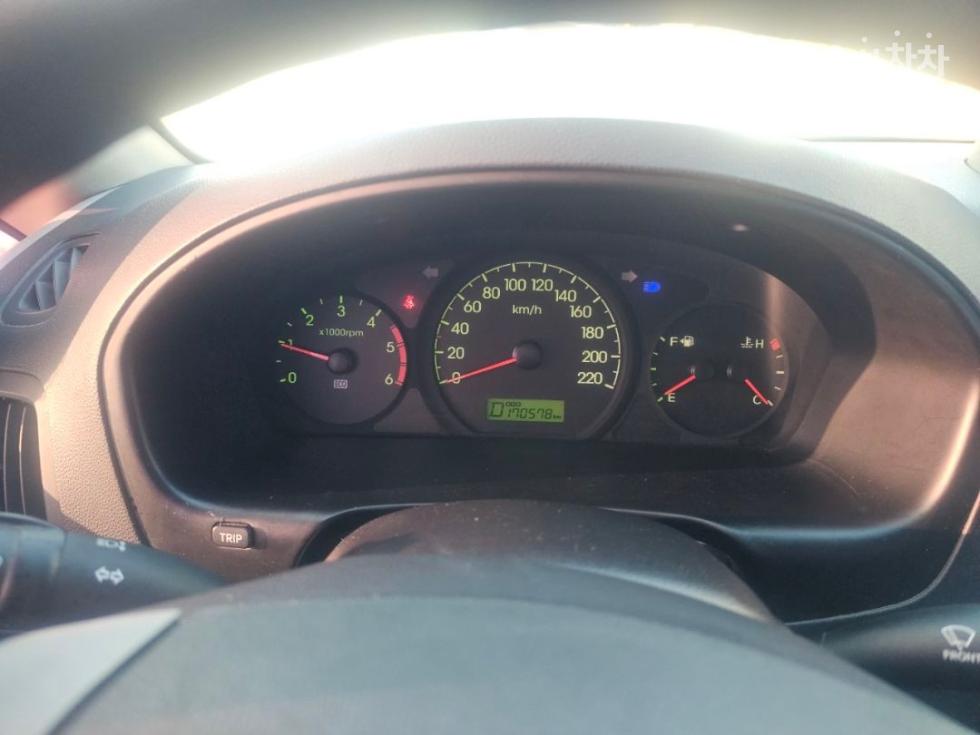 Hyundai Starex — miniaturë 11