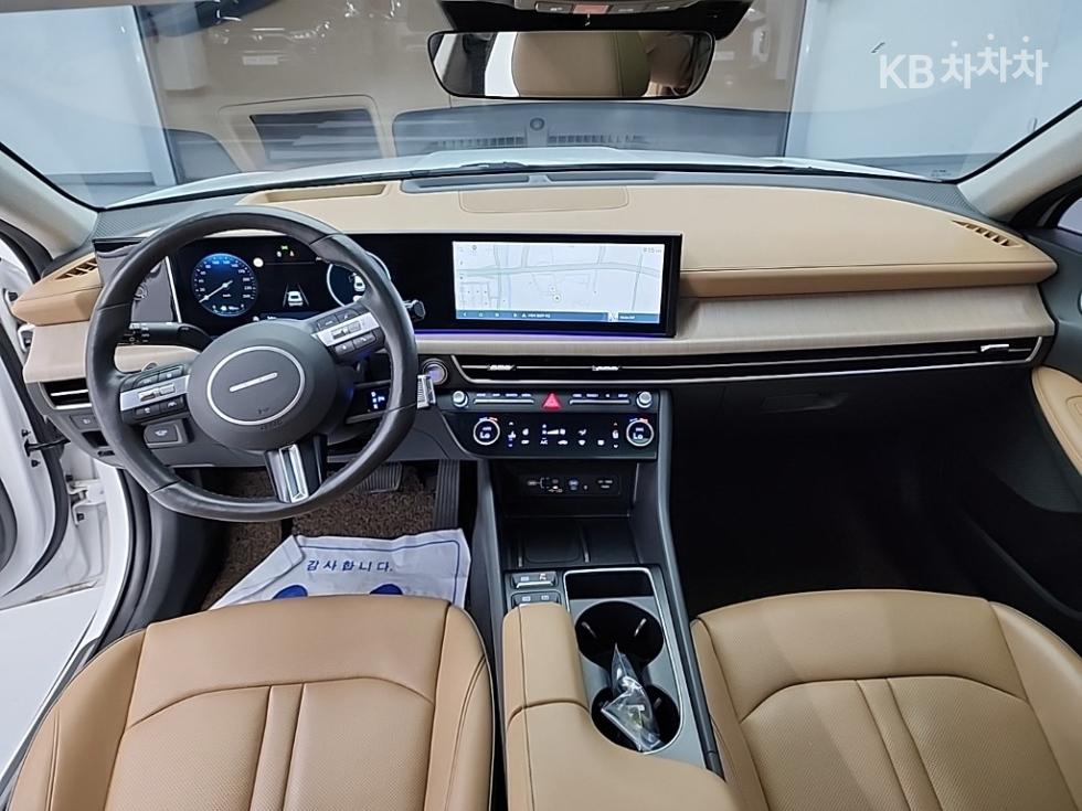 2023 Hyundai (DN8) photo