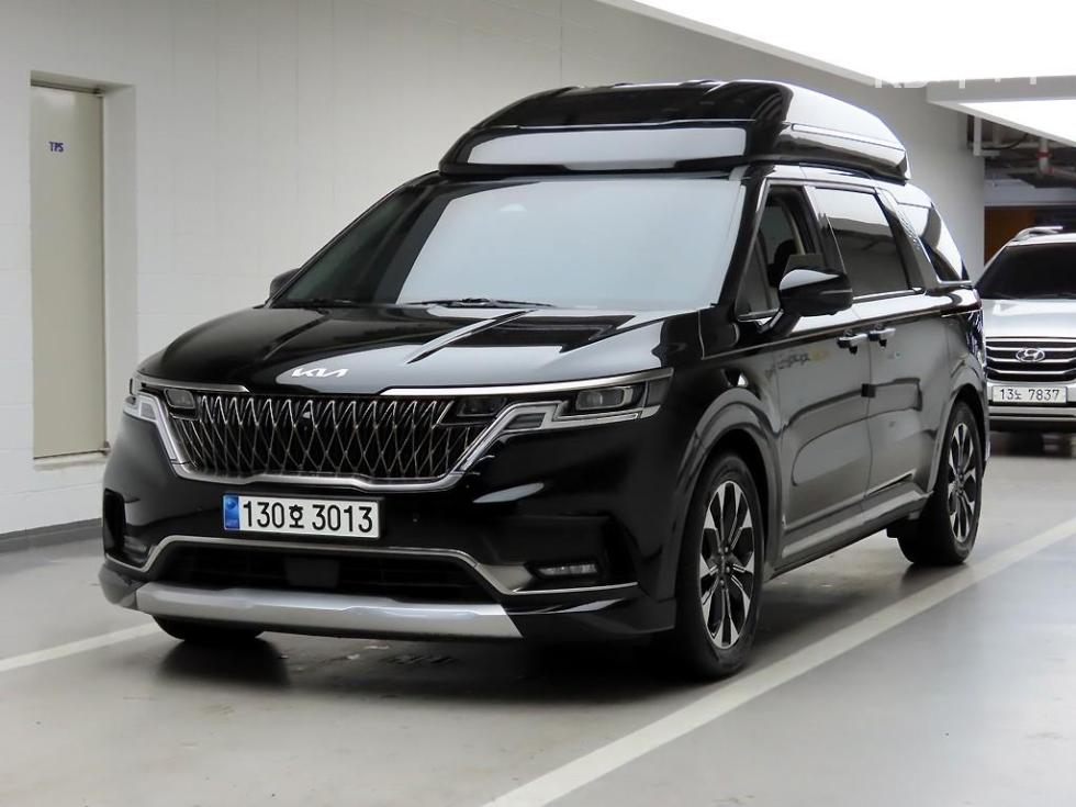 Kia Carnival — miniaturë 2