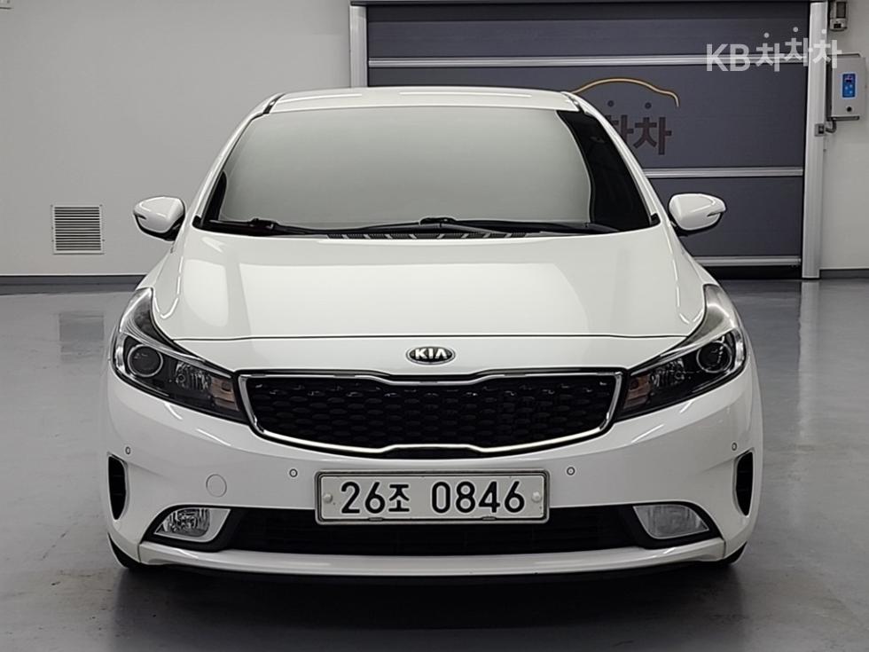 2016 Kia K3 photo