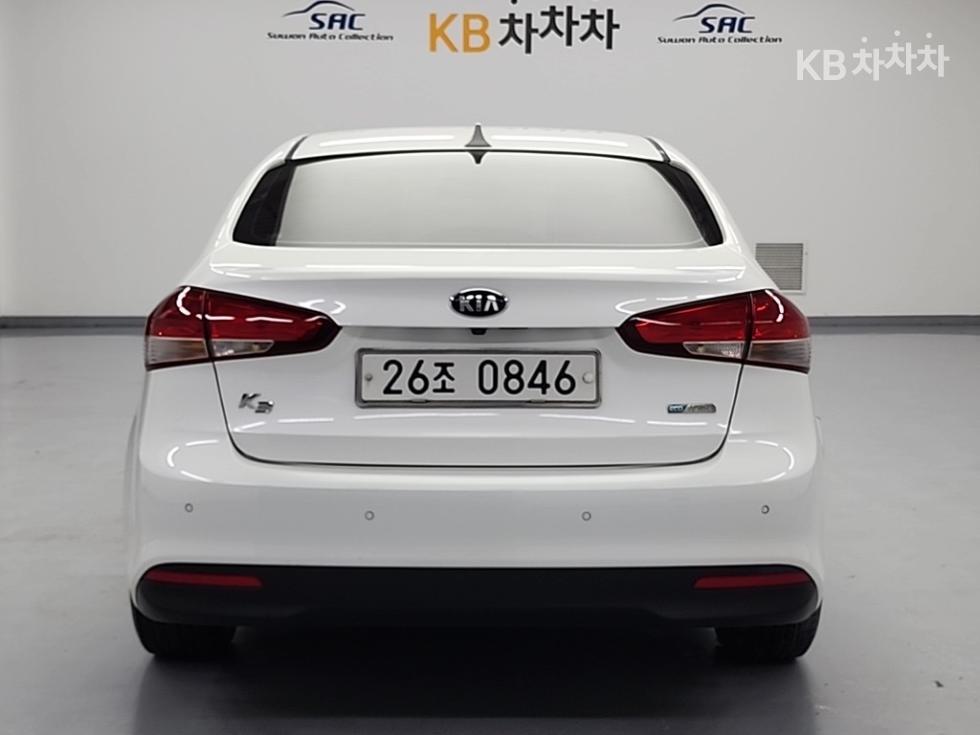 2016 Kia K3 photo