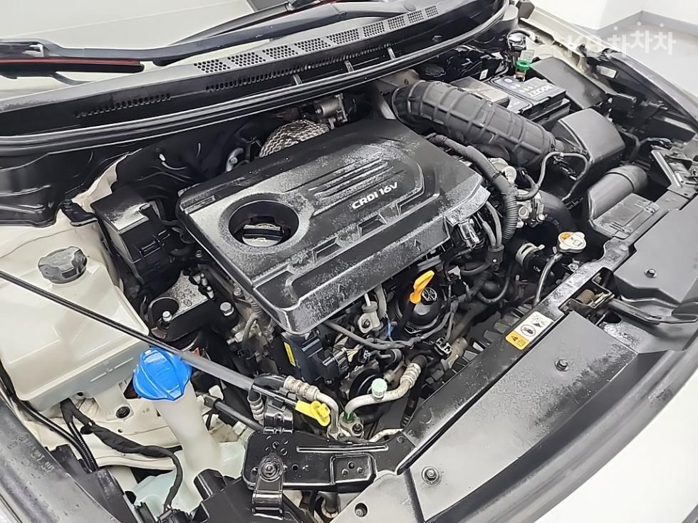 2016 Kia K3 photo