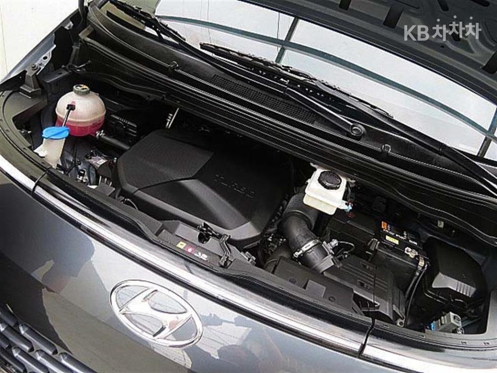 Hyundai Staria — miniaturë 11
