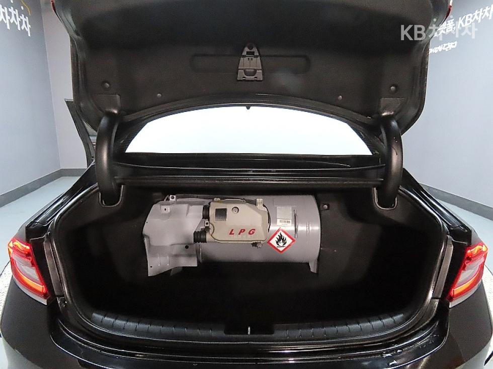 Hyundai Grandeur — miniaturë 19