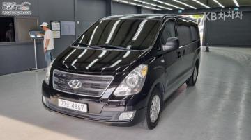 Hyundai Starex 12인승 왜건 CVX — foto 1