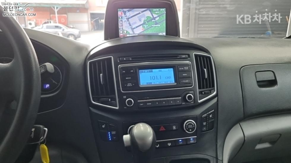 Hyundai Starex — miniaturë 12