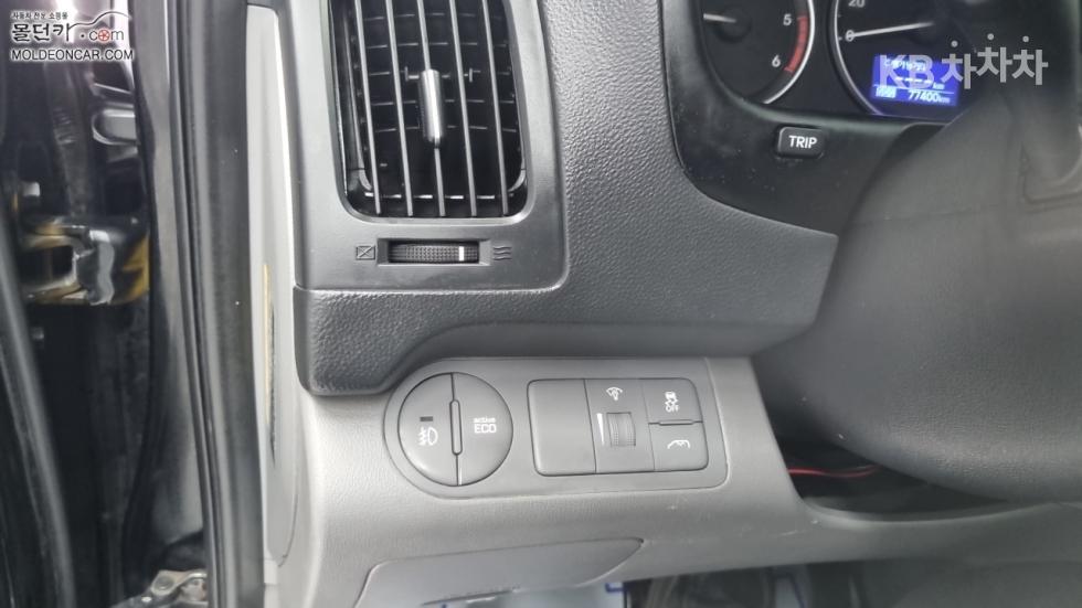Hyundai Starex — miniaturë 14