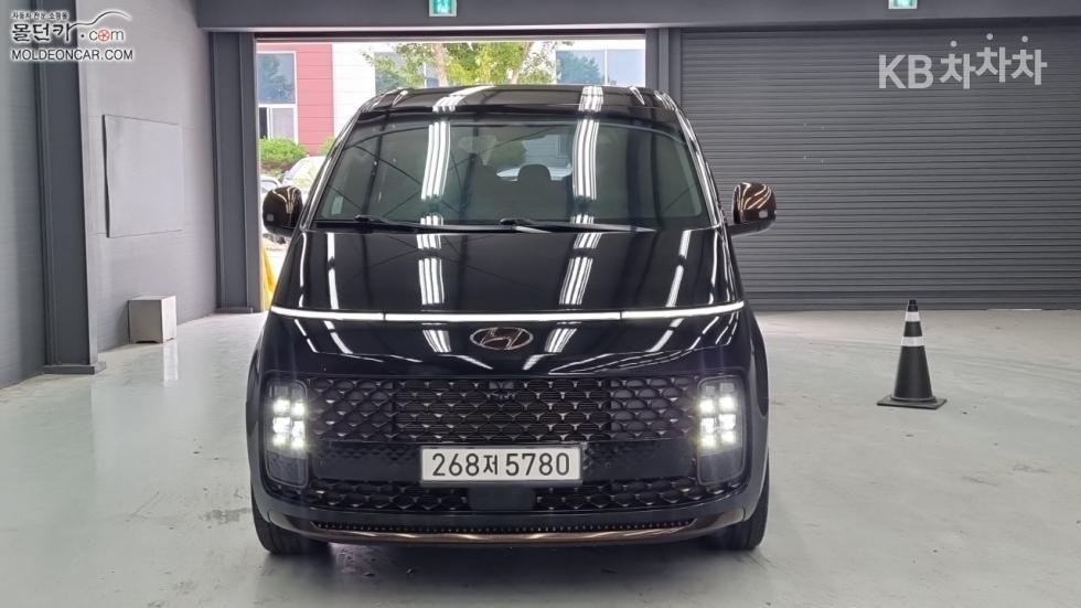Hyundai Staria — miniaturë 3
