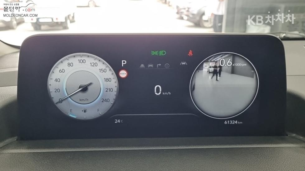Hyundai Staria — miniaturë 5