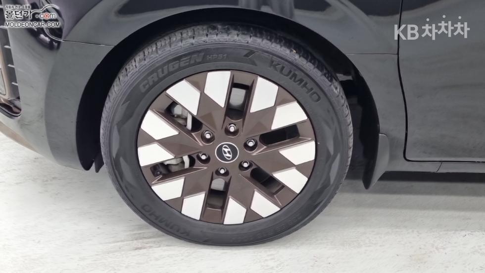 Hyundai Staria — miniaturë 6