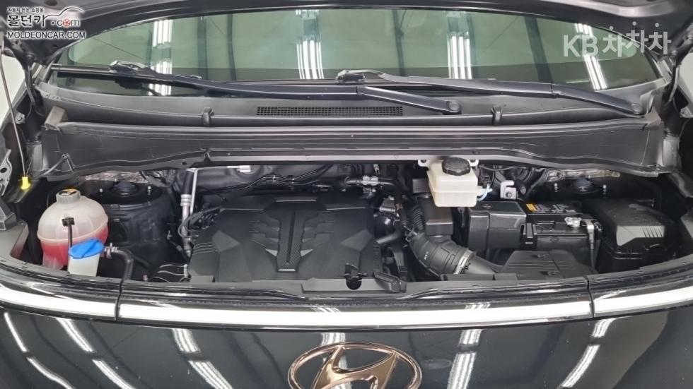 Hyundai Staria — miniaturë 8