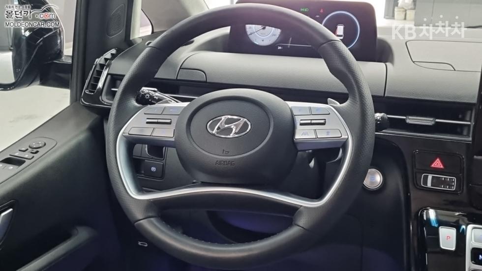Hyundai Staria — miniaturë 11