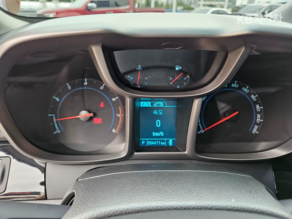 Chevrolet Orlando — miniaturë 5