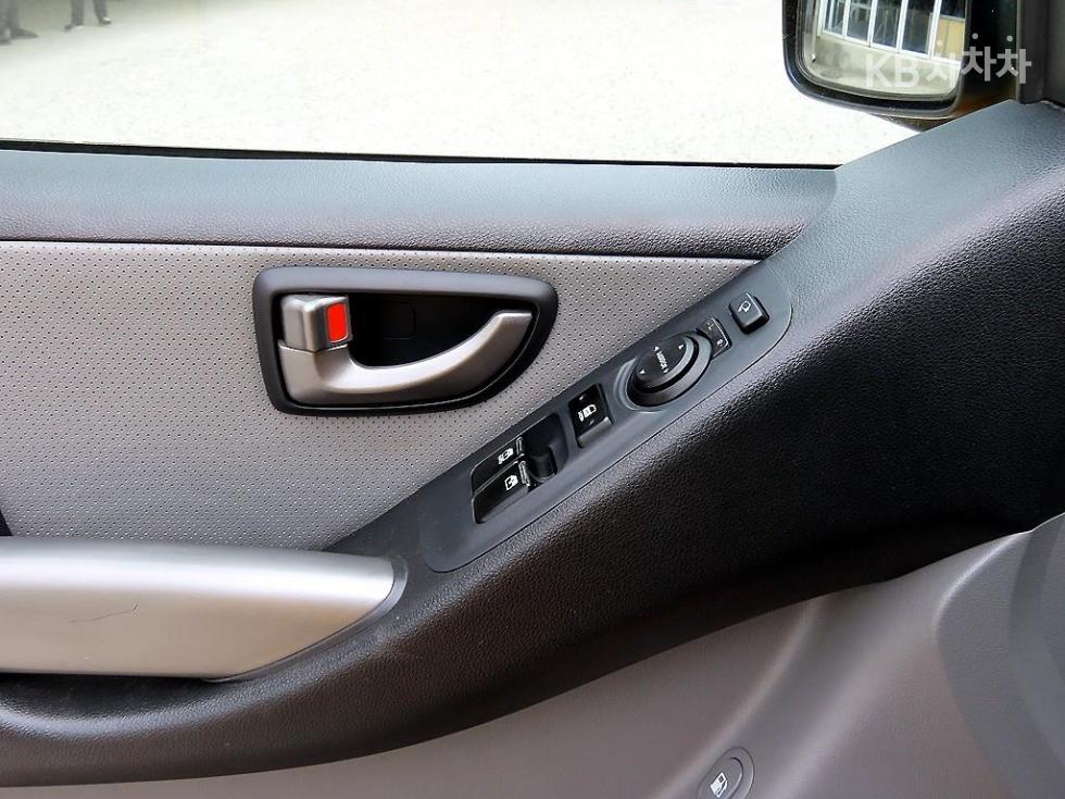 Hyundai Starex — miniaturë 11
