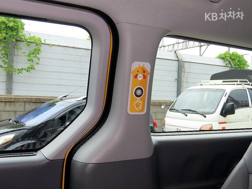 Hyundai Starex — miniaturë 17