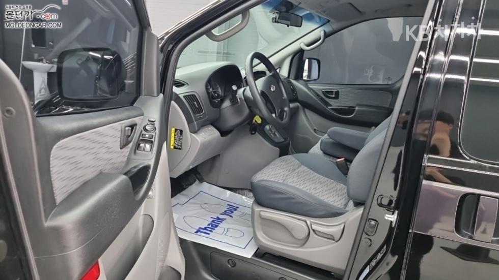 Hyundai Starex — miniaturë 9
