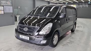 Hyundai Starex 12인승 왜건 CVX — foto 1