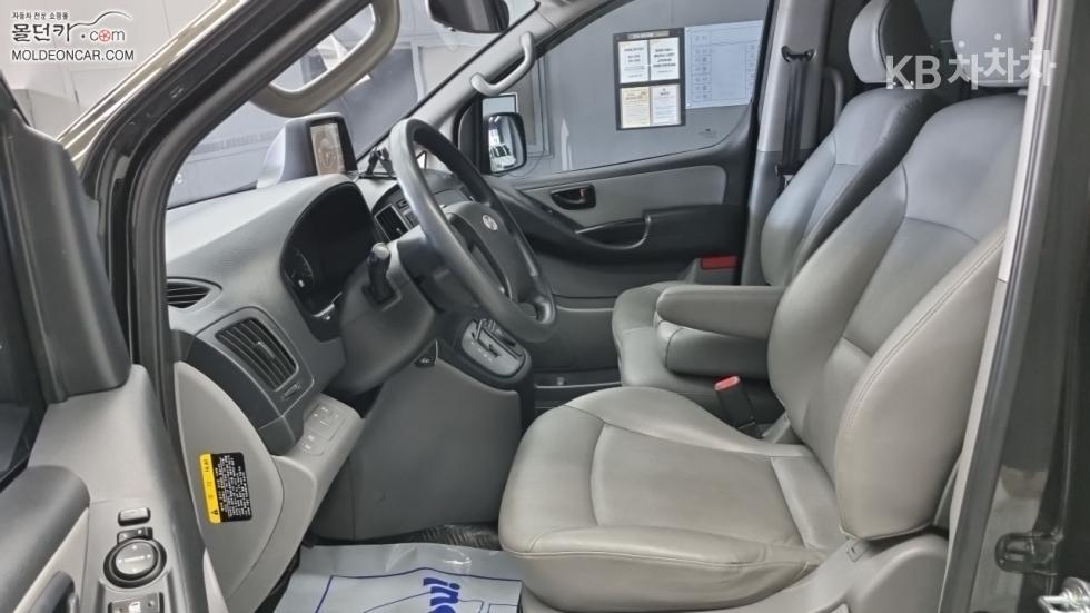 Hyundai Starex — miniaturë 9