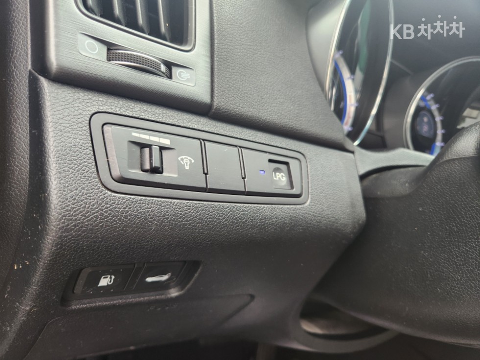 Hyundai Sonata — miniaturë 9
