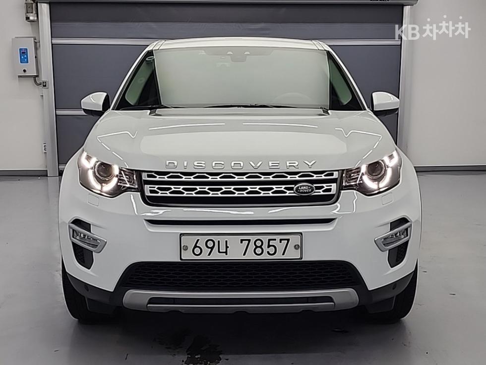 2018 Land Rover Used Car photo