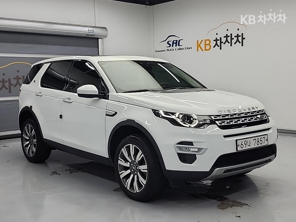 2018 Land Rover Used Car photo