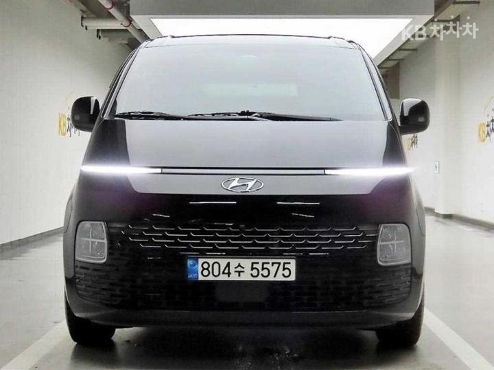 Hyundai Staria 2.2 카고 3 모던 — foto 1