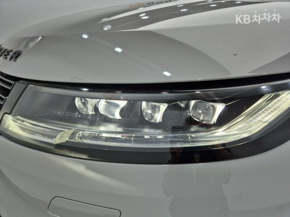 Land Rover Range Rover Sport — miniaturë 17