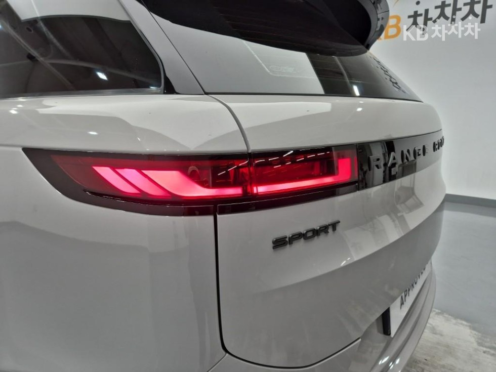 Land Rover Range Rover Sport — miniaturë 19